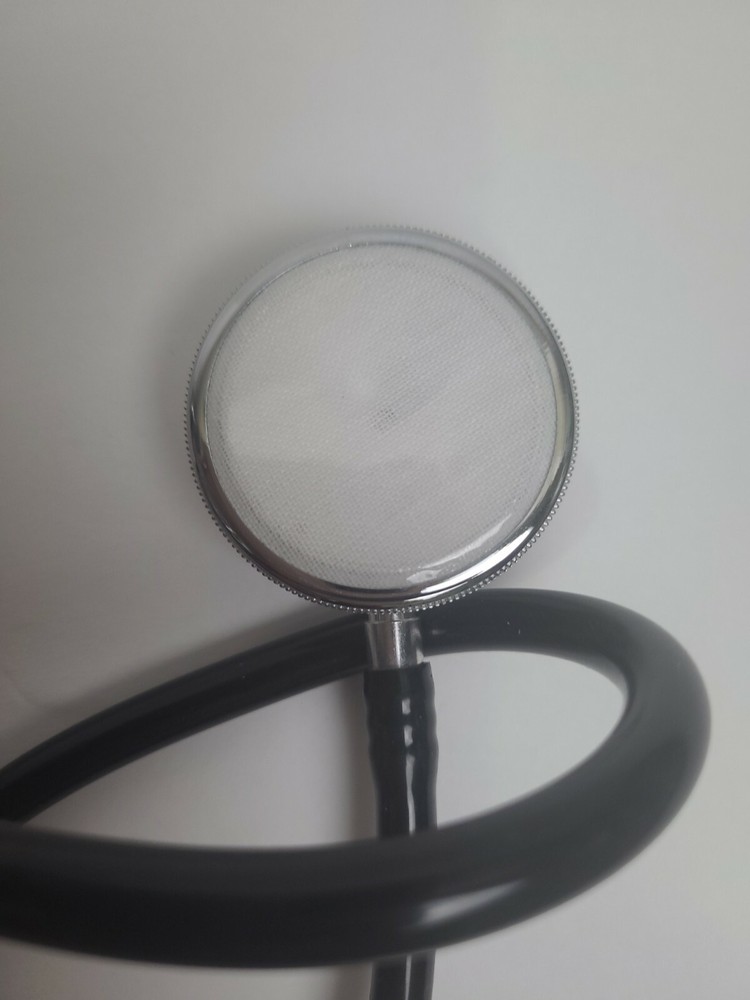 DELUXE STETHOSCOPE (FOR EDUCATIONAL (USE ONLY) Black EUC