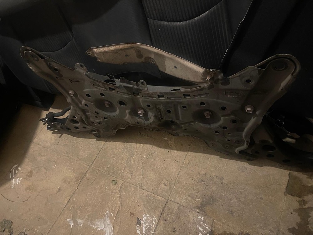 2017 TOYOTA PRIUS SUBFRAME