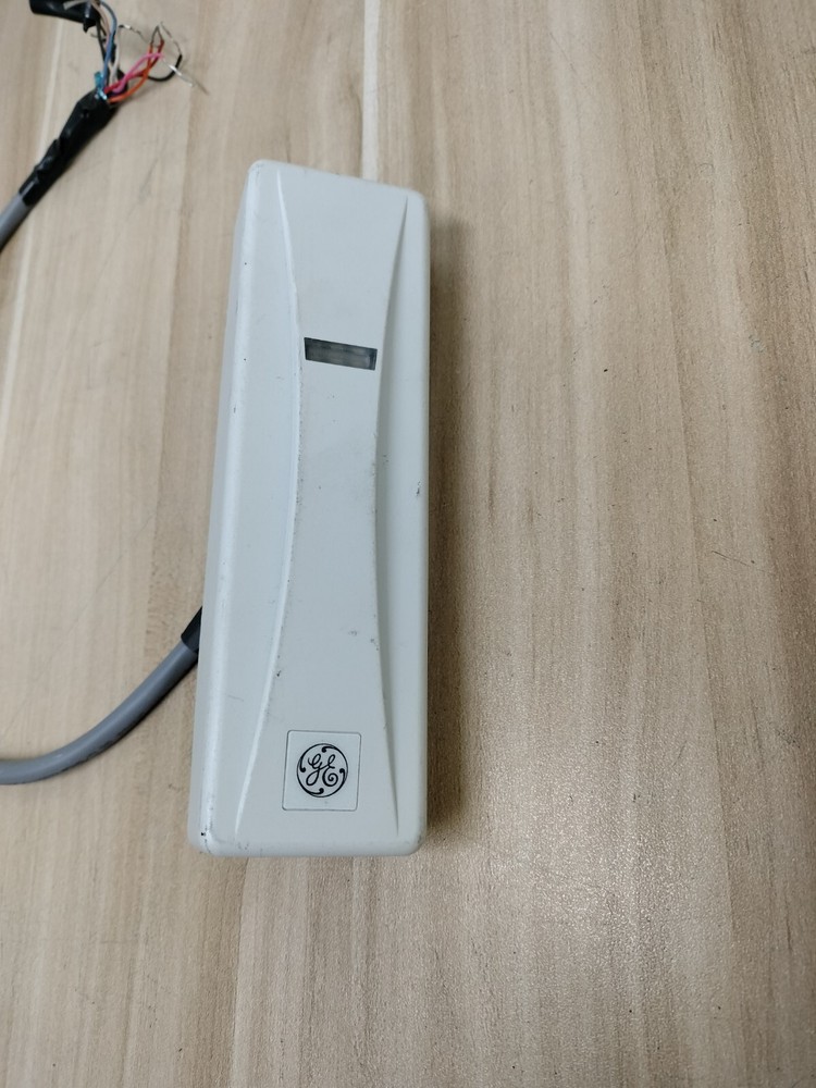 GE UTC Interlogix TW-500 Proximity Security Badge Access Card Reader