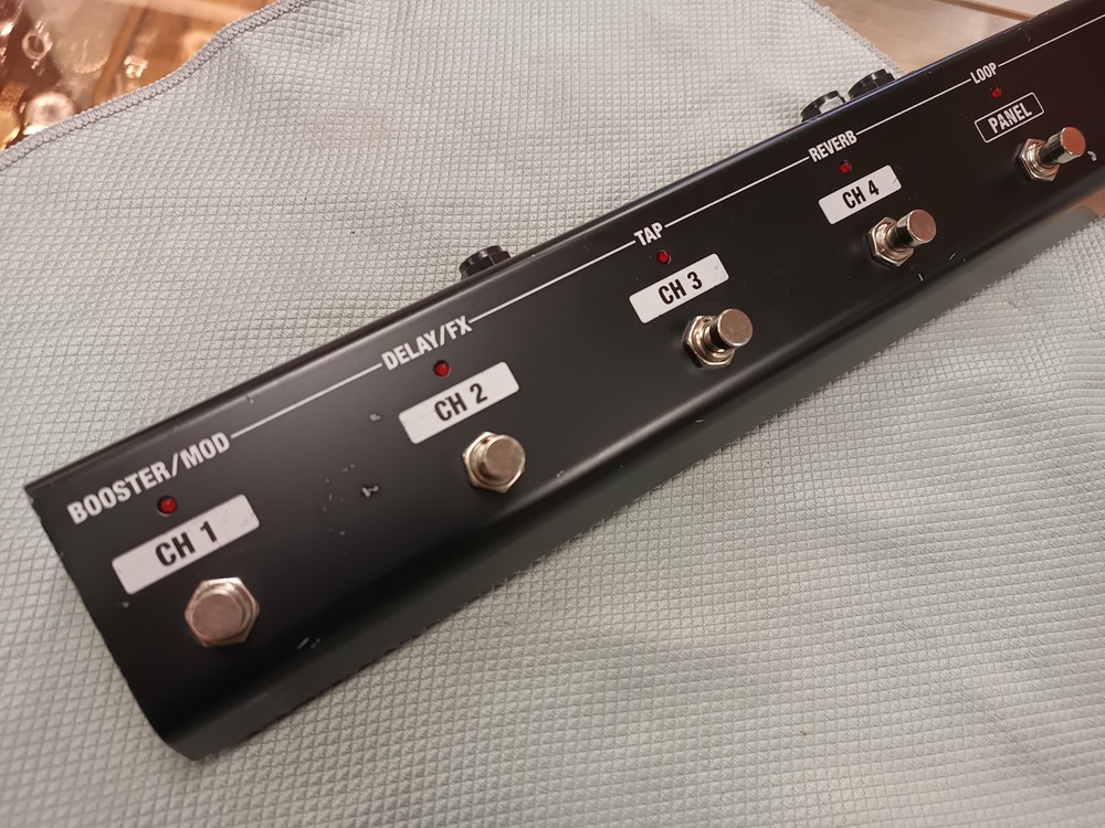 Boss GA-FC Foot Controller