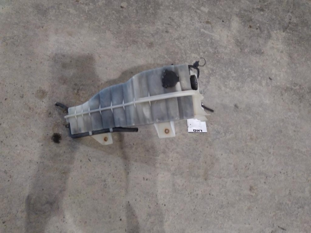 For 2017 FREIGHTLINER CASCADIA 125 RADIATOR OVERFLOW TANK , MN