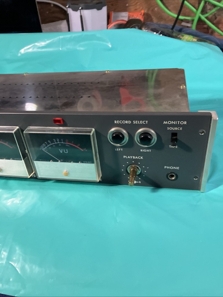 Teak Model RA-40S Stereo Record Amplifier (Working).