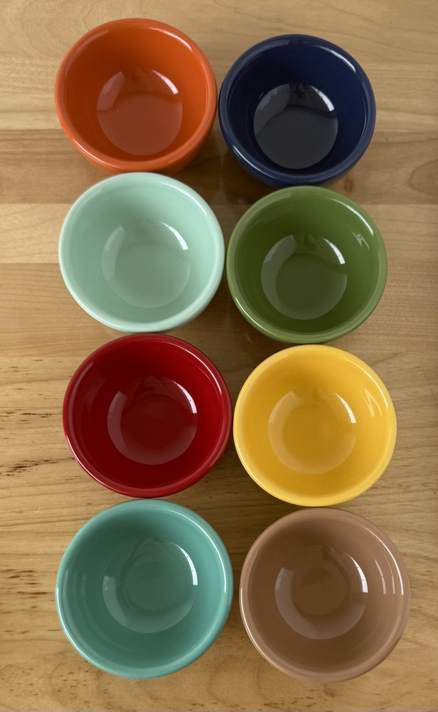 FISHS EDDY 8 Piece Set Multicolor Small Nut Bowls Multicolor