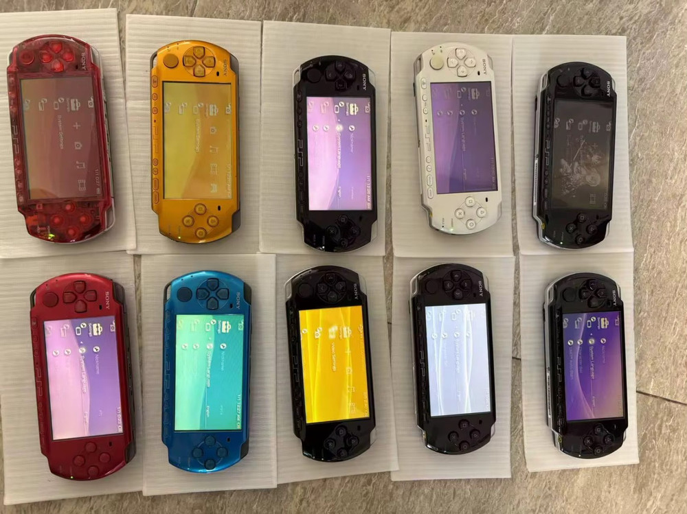 PSP-3000 (Mint Condition, Various customized colors)