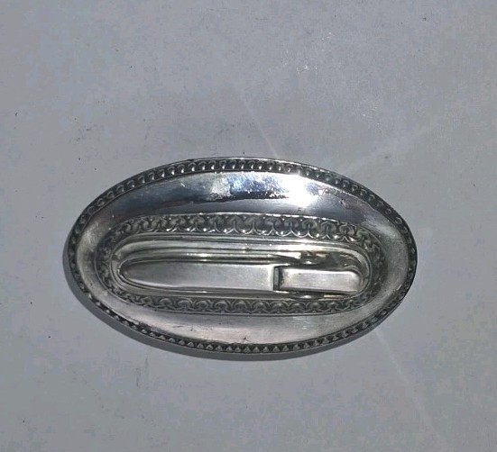 VINTAGE RONSON QUEEN ANN TABLE LIGHTER WORKS