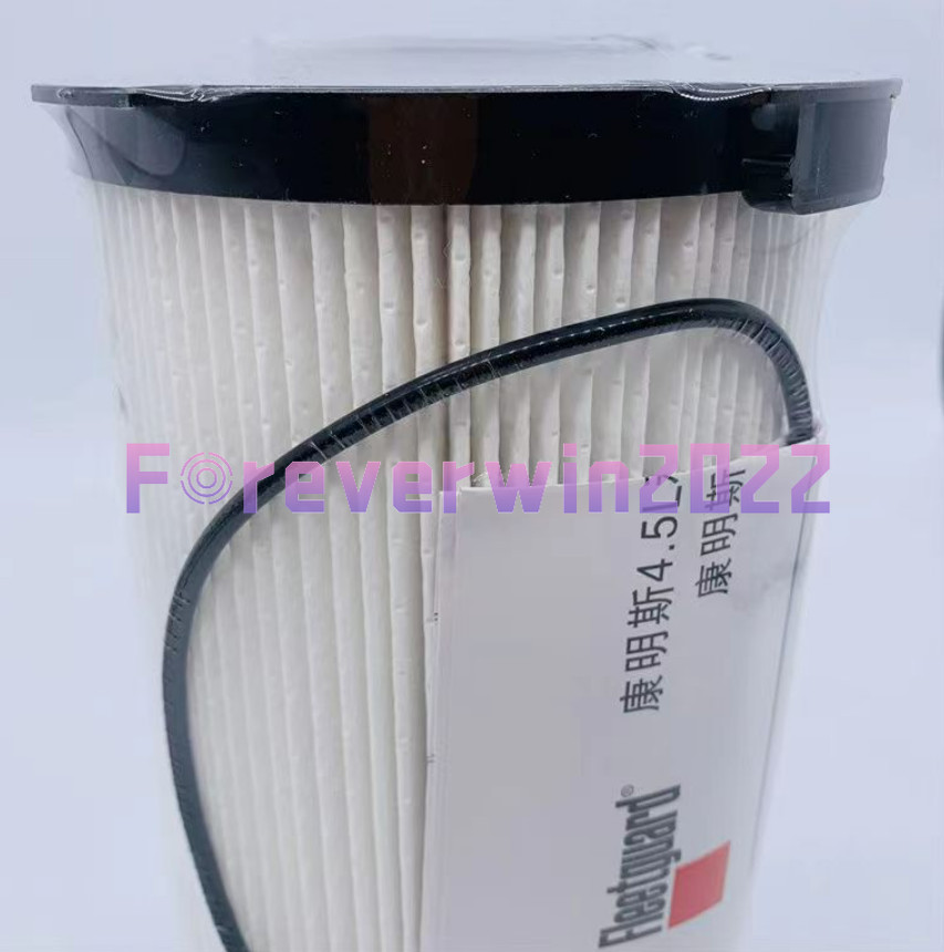 1PCS NEW FOR FS53040 diesel filter