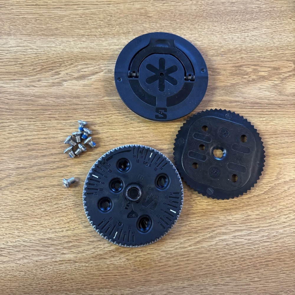 Salomon Snowboard Bindings - Universal Discs & Screws