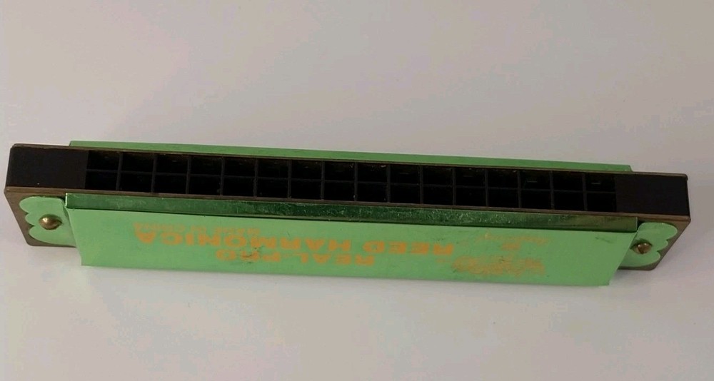 Vintage Real Pro Reed Harmonica Jamin Tunes
