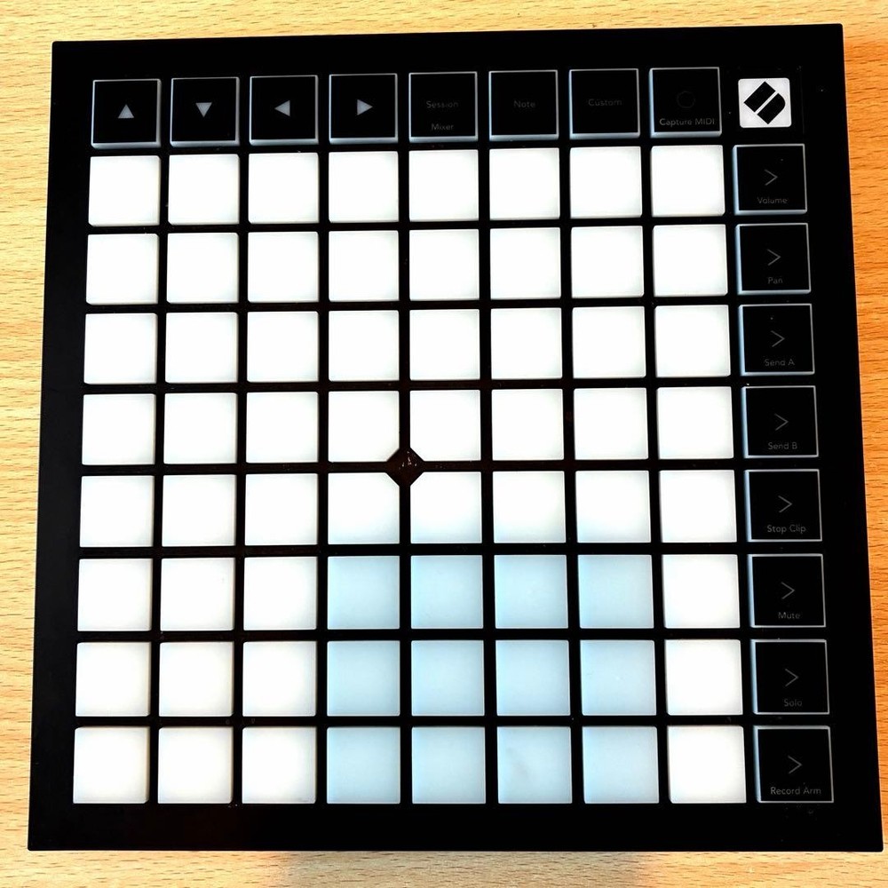 Launchpad X 111104