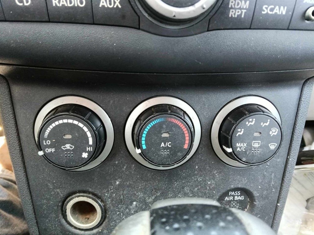 ROGUE 2008 Fuse Box Cabin 6766
