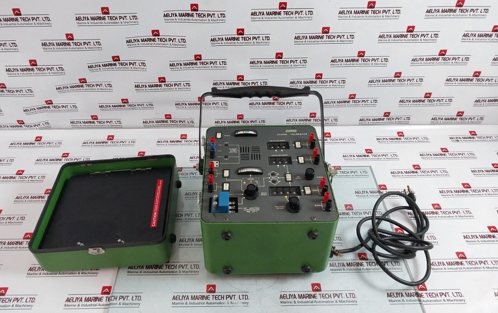 Foxboro 2AT-CAL Spec 200 System Calibrator & Accessories Range: 1-100