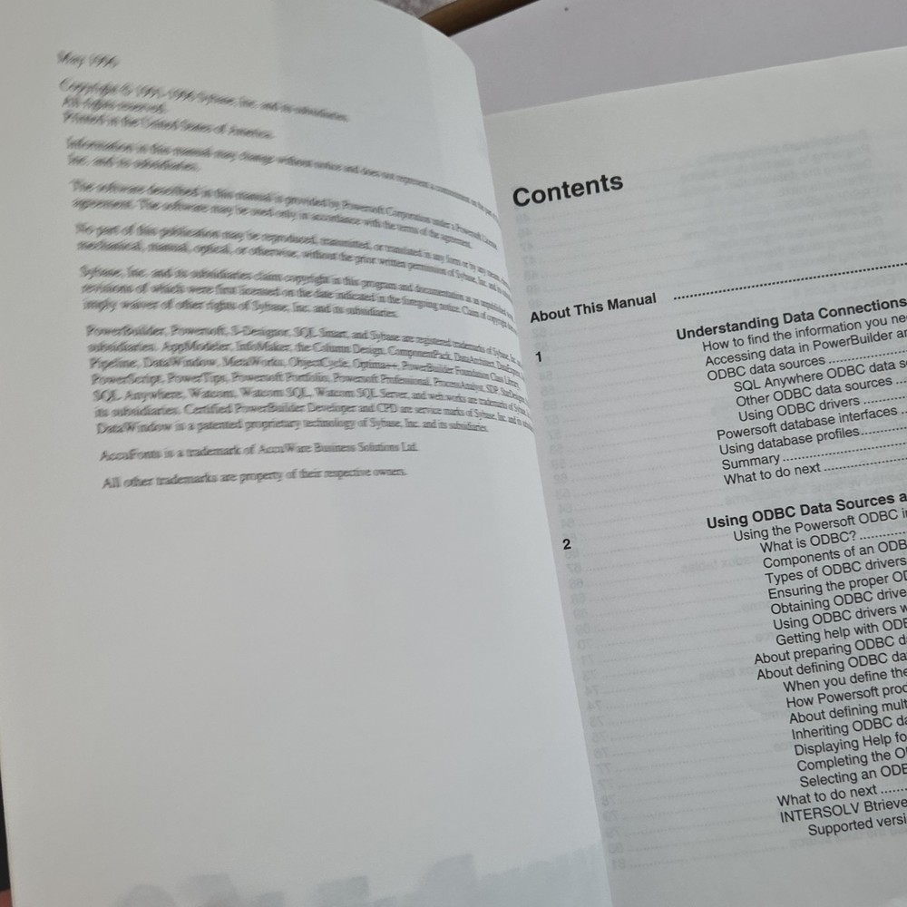 Powersoft PowerBuilder 5.0 Connecting to Your Database Manual