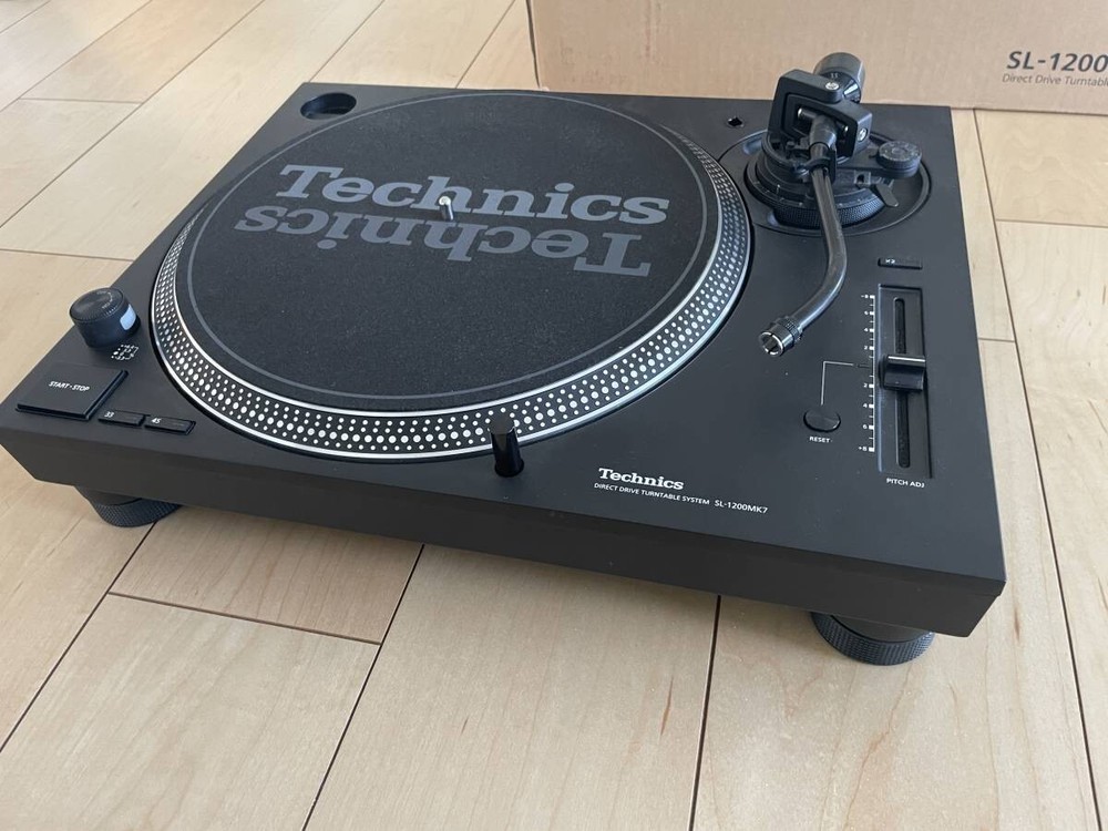 Technics SL-1200MK7-K Direct Drive Turntable System BLack