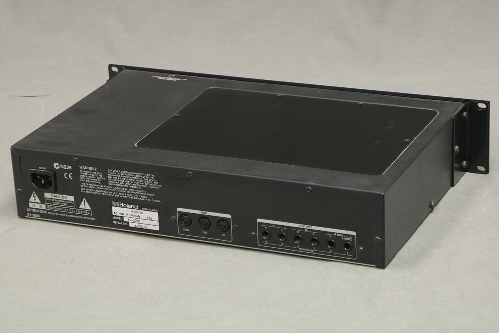 ROLAND XV-3080 [ZN23716]