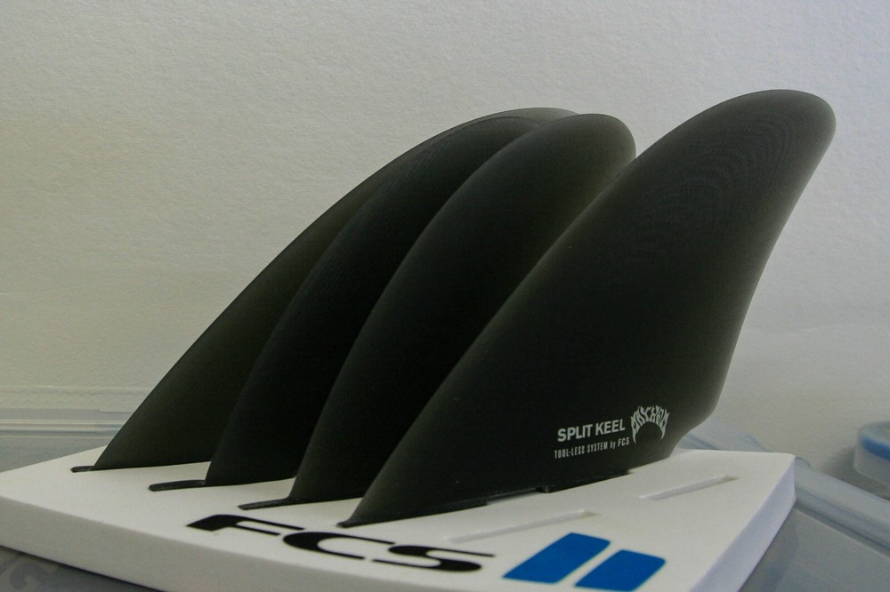 NEW FCS II MB Split Keel Quad Fin Set - Medium
