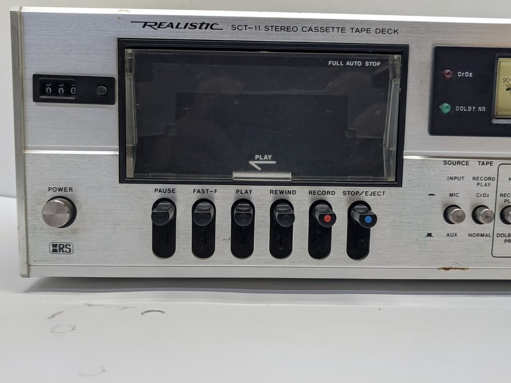 REALISTIC SCT-11 CASSETTE DECK PLAYER/RECORDER AS-IS Powers on READ