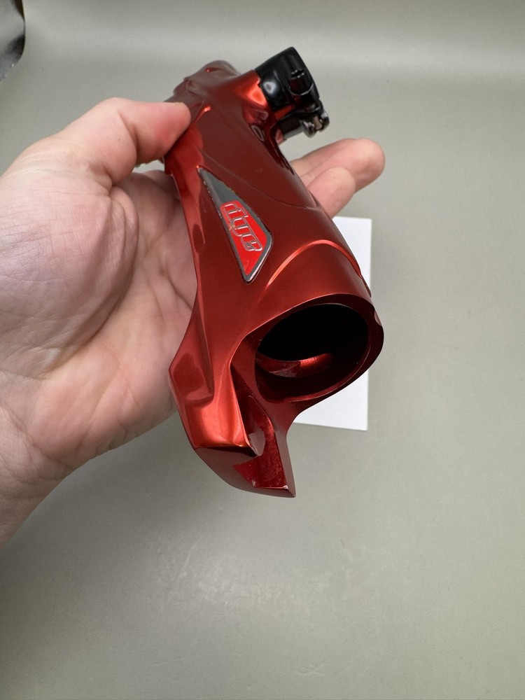 Dye DM15 Body - Red