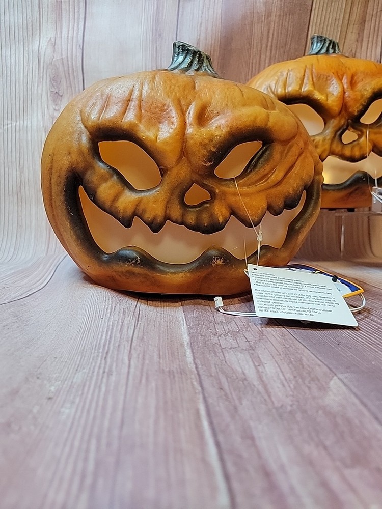 light up Rotten jack o lantern