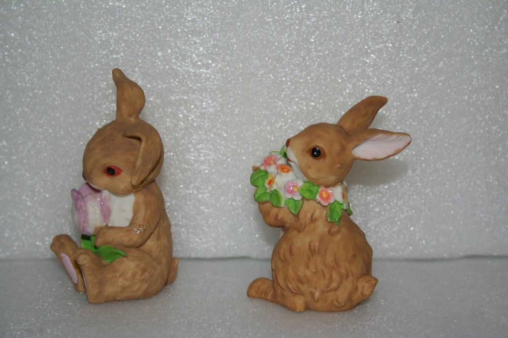 Set 2 Bunny Rabbit Figurines Holding Flowers Glitter Accents Springtime Easter