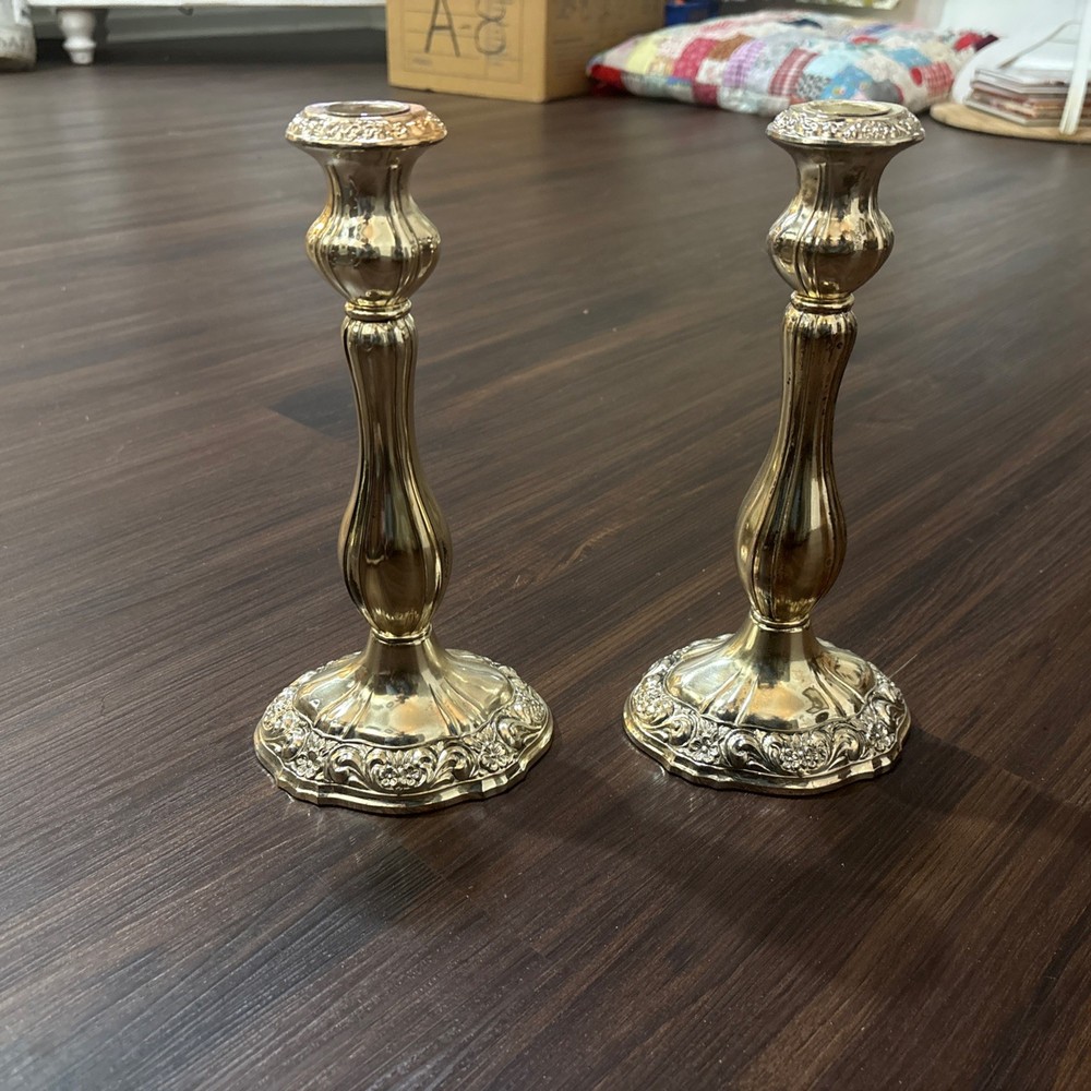Towel Silver plate Candlesticks Set Of 2