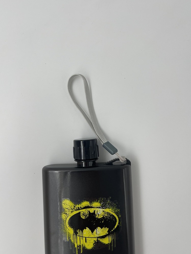 Batman Plastic Flask / Bottle w/Screw Top Lid & Nylon Loop Handle DC Comics