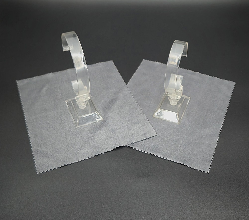 Clear Watch Display Stand - Watch Holder - Microfiber Cloth