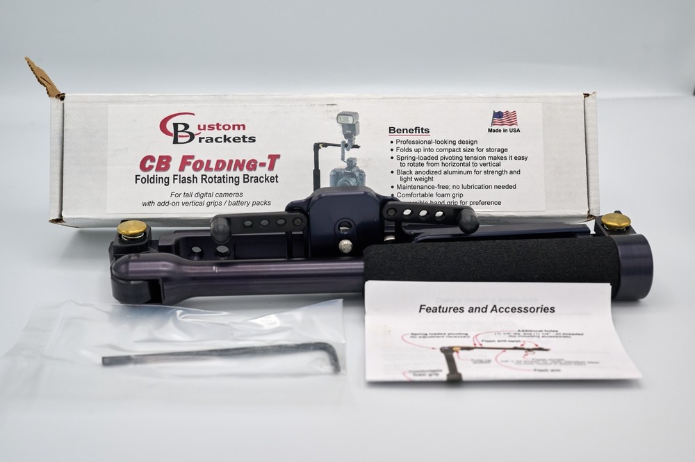 Custom Brackets CB Digital-T Rotating Flash Bracket, Open box