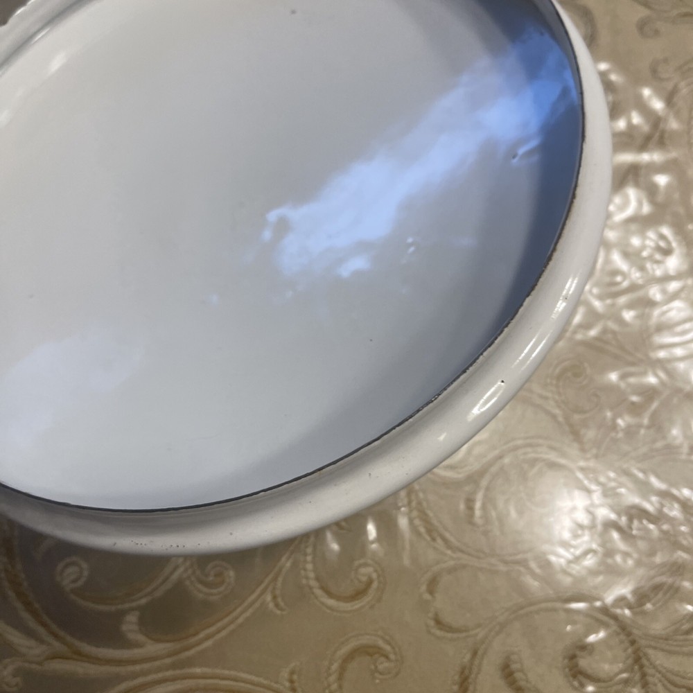 While Enameled Pot Lid 8.5”