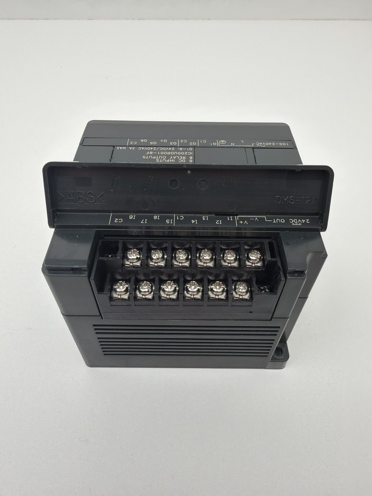 GE Fanuc IC200UDR001-BF VersaMax Micro Controller, 8 Input, 6 Output, 24VDC