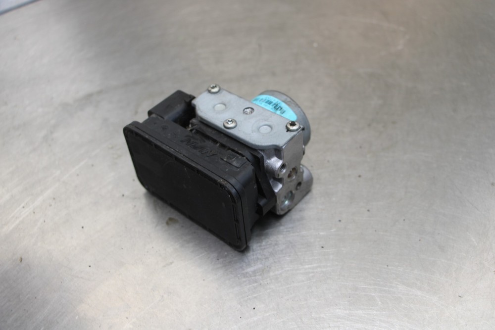 15-18 HONDA CB300F CB300 ABS PUMP UNIT MODULE