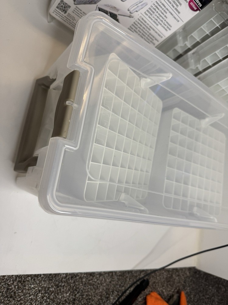 Art Bin Marker Storage Tray Lot.