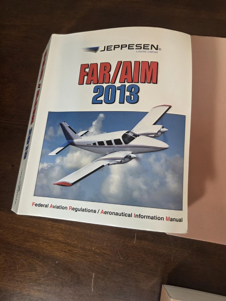 ​Jeppesen Guided Flight Discovery Private Pilot Kit Flight Bag E6B Plotter NOS