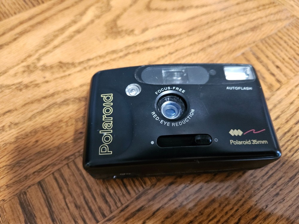 POLAROID Focus Free 35mm Film Camera -