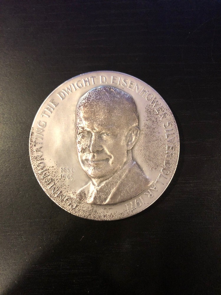 Dwight Eisenhower Medallic Art Silver Commemorating Silver Dollars - 4.5oz