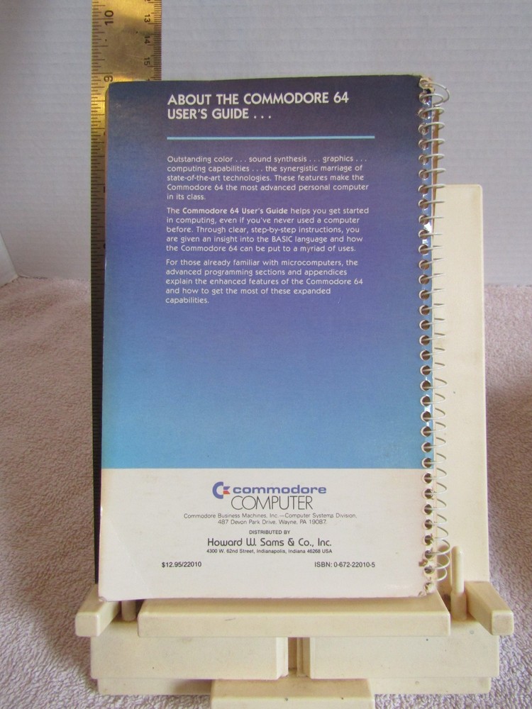 Vintage Commodore 64 User's Guide Book First Edition 1983 Users Guide 5th print