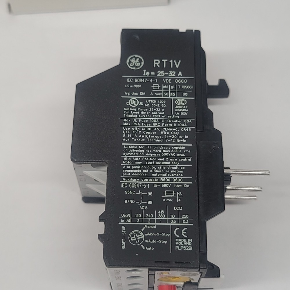 GENERAL ELECTRIC RT1V / RT1V OVERLOAD RELAY (NEW IN BOX)