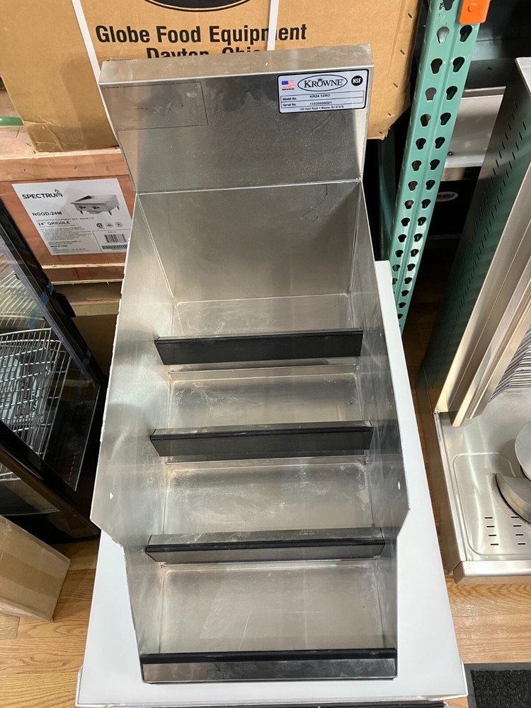 Krowne KR24-12RD 4-Step Liquor Display