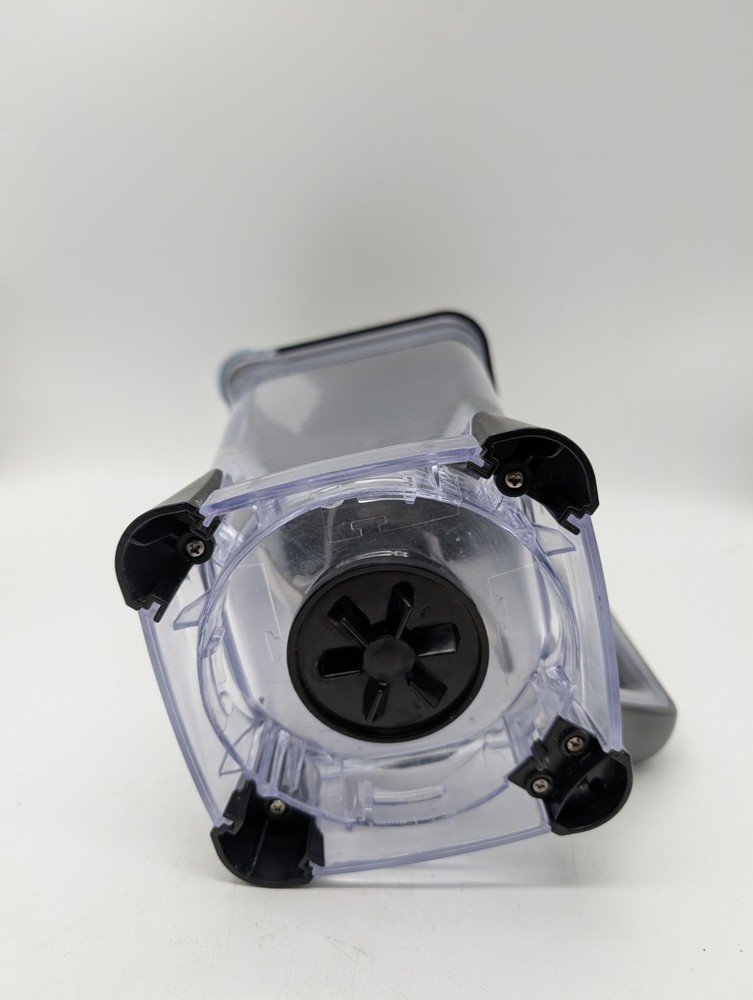 Ninja C0610B Professional Blender 1000