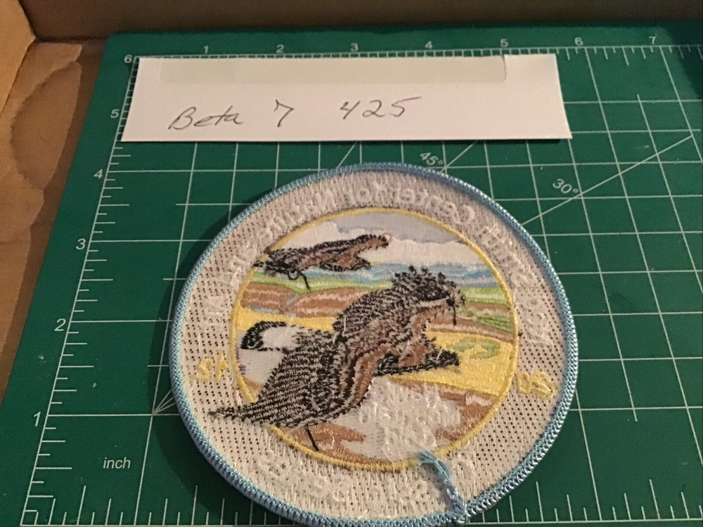 NED SMITH CENTER CLASSIC SERIES 4" 2012 " HAWK MOUNTAIN GOLD " PATCH