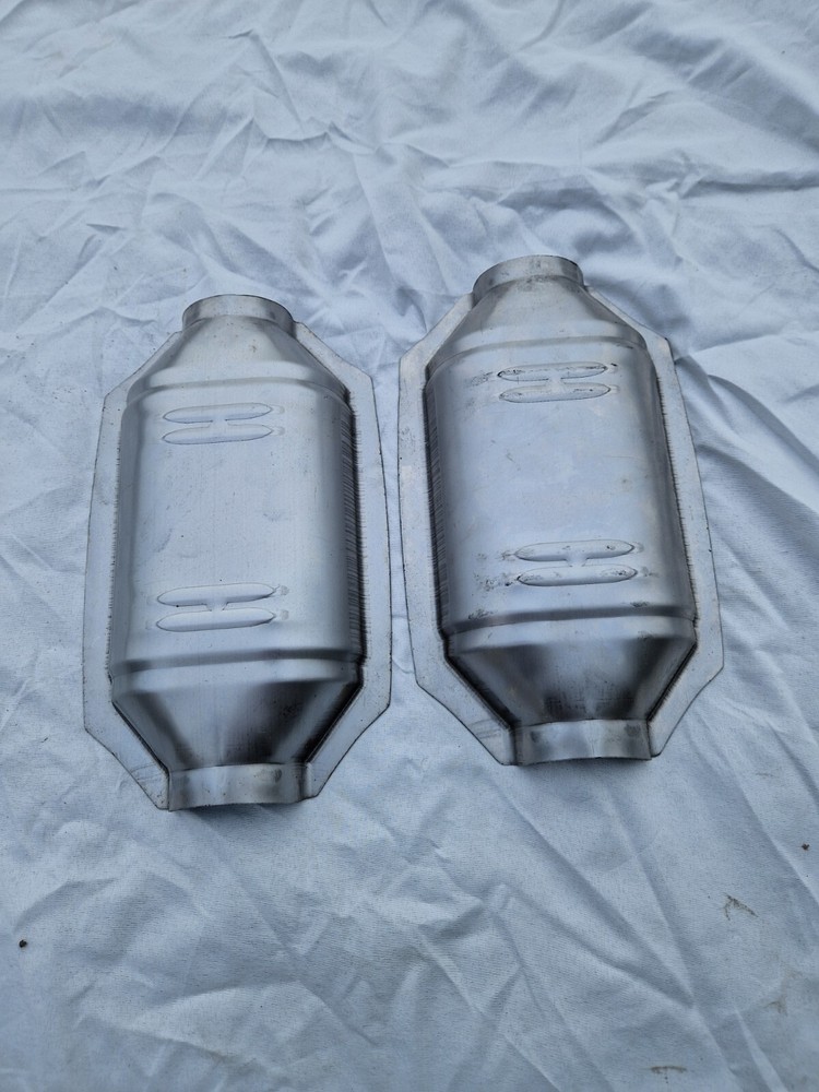 Exhaust Cat Shell