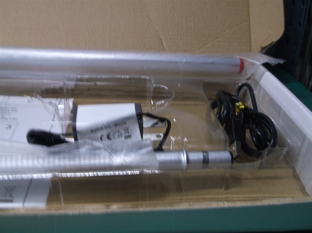 Americanails FlexiLamp Touch LED Table Lamp