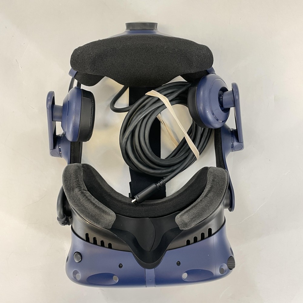 HTC Vive Pro VR Headset w/ Controllers/Link Box/Base Stations - Good