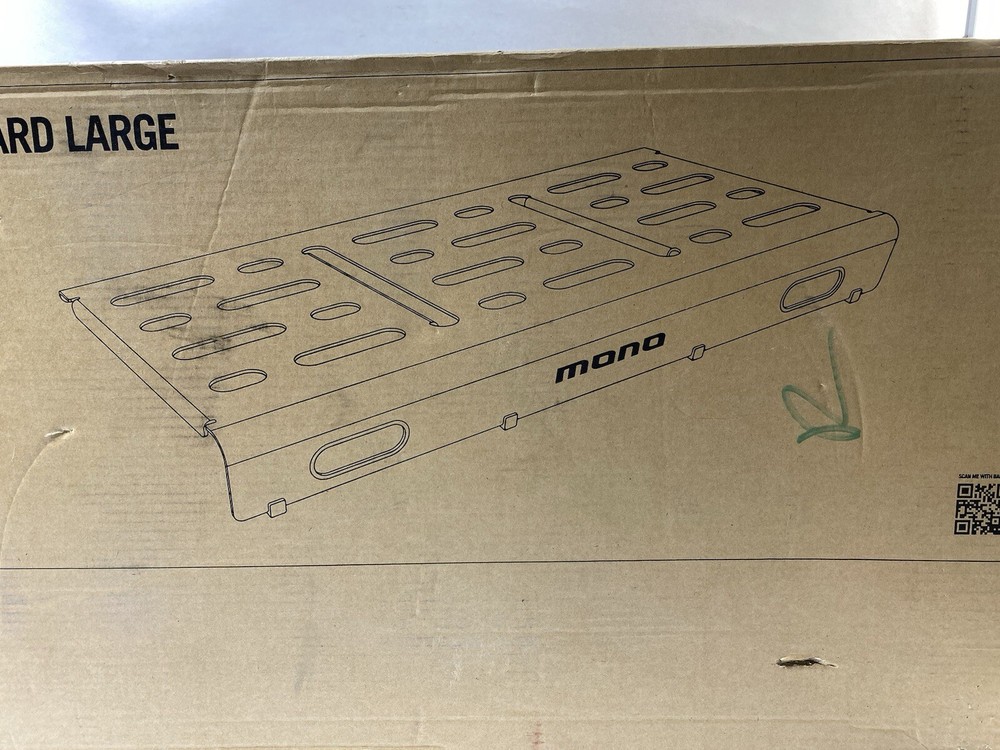 MONO Pedalboard Silver Large 32” X 16” X 3.7”