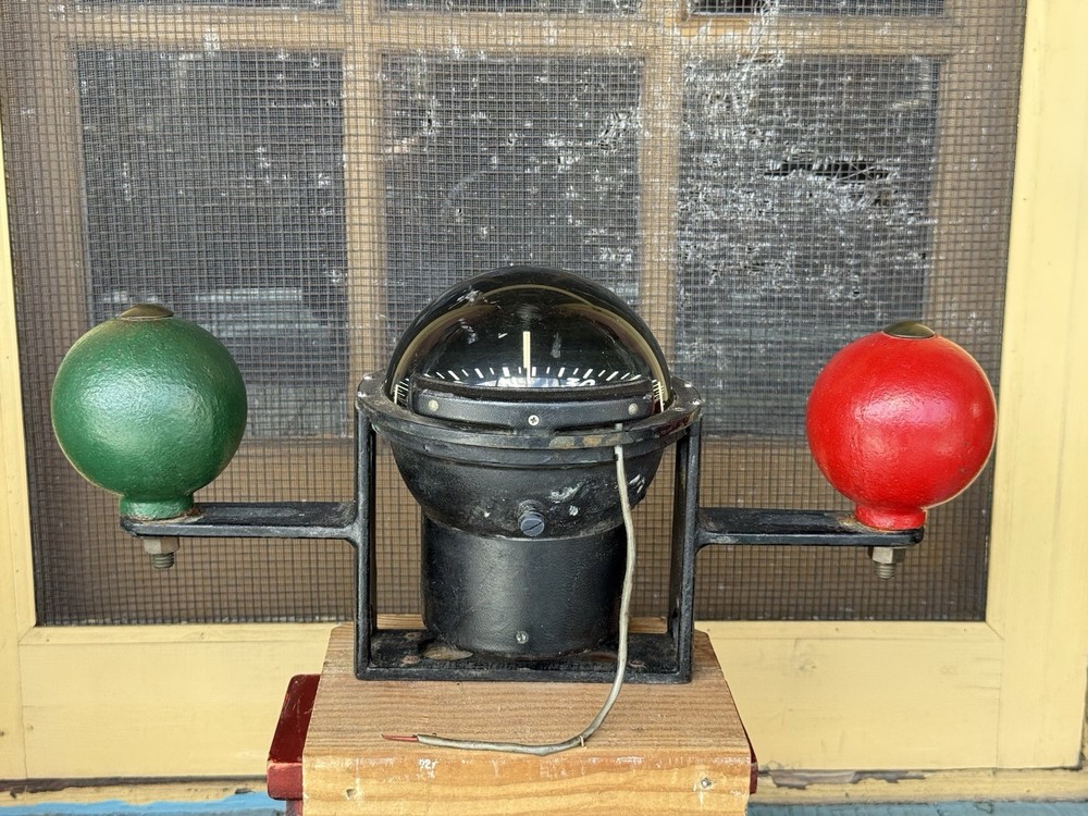 Vintage DANFORTH CONSTELLATION Ships Binnacle Compass