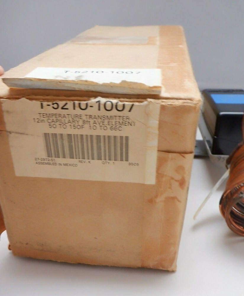Johnson Controls T-5210-1007 Temperature Transmitter new