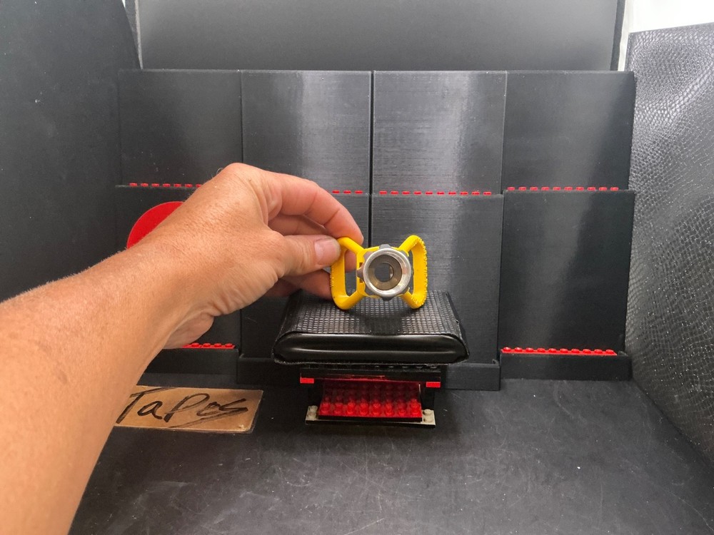 Graco airless tip gaurd yellow uni-tip open box new 📦