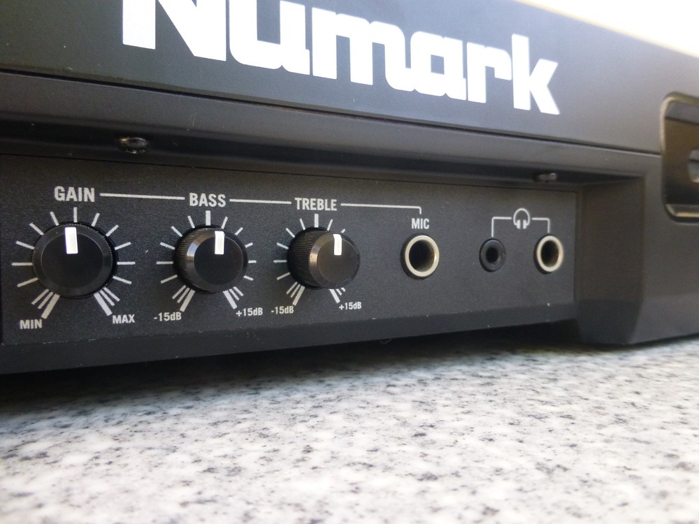 Numark Mixdeck Express Double Deck DJ Controller, USB, CD, MP3, Filter