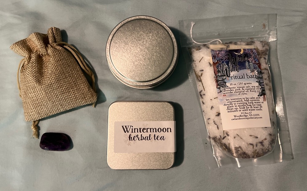 Winter Yule Witchy Metaphysical Item Lot