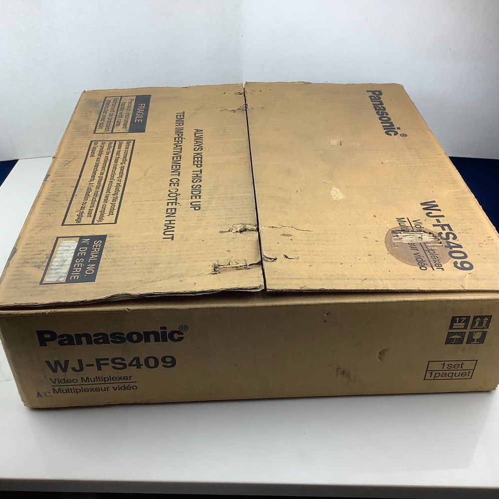 Panasonic WJ-FS409 Video Multiplexer Open Box