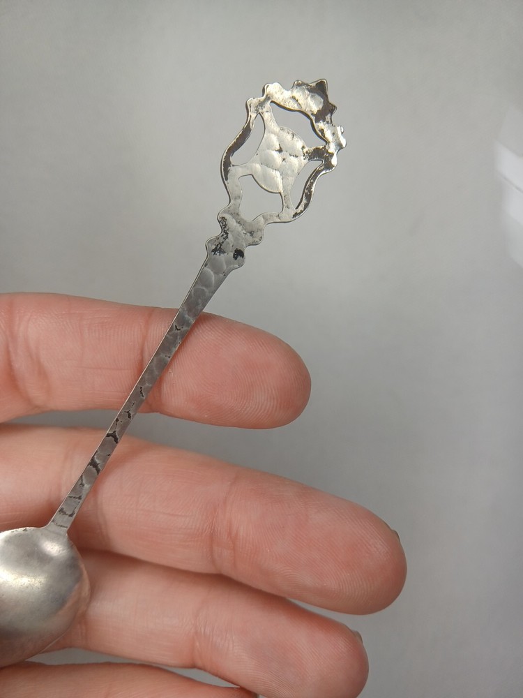 ANTIQUE Karo 800 SILVER SOUVENIR SPOON *missing Crest*